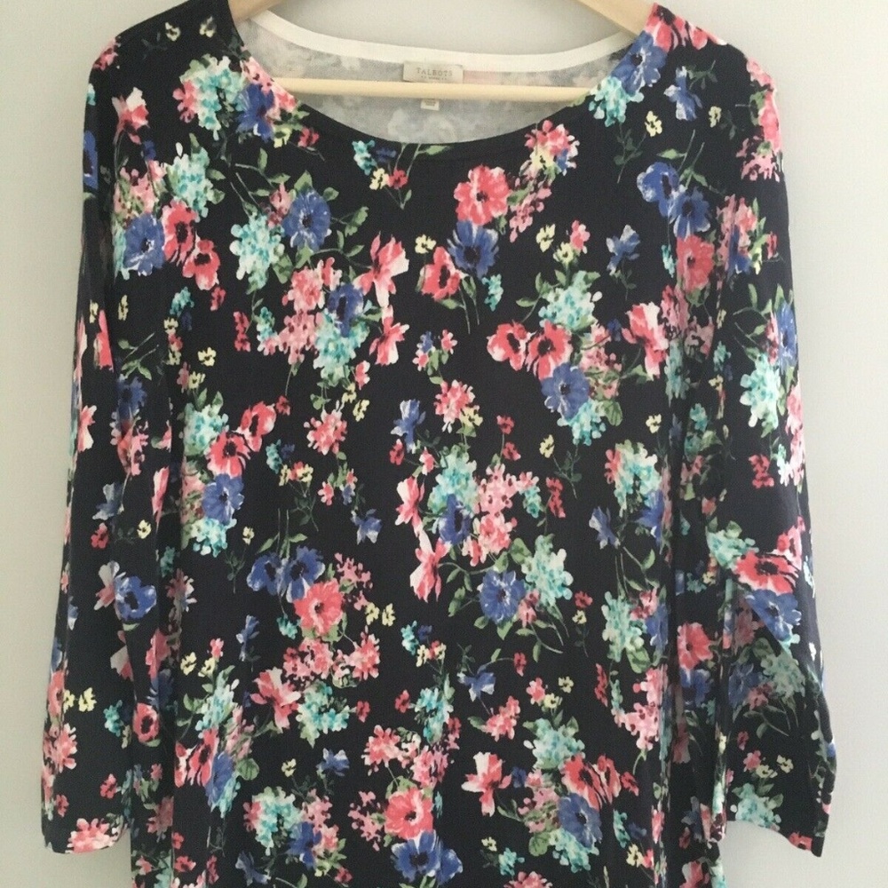Talbots 2X Floral Black Knit Sweater Pullover
